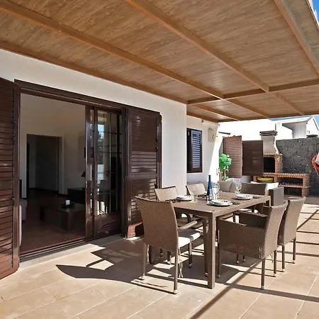 Abuelo Paco Villa Playa Blanca (Lanzarote)